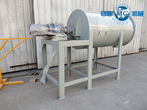 選購(gòu)膩?zhàn)臃蹟嚢铏C(jī)電機(jī)需要注意的問(wèn)題 選購(gòu)膩?zhàn)臃蹟嚢铏C(jī)電機(jī)需要注意的問(wèn)題